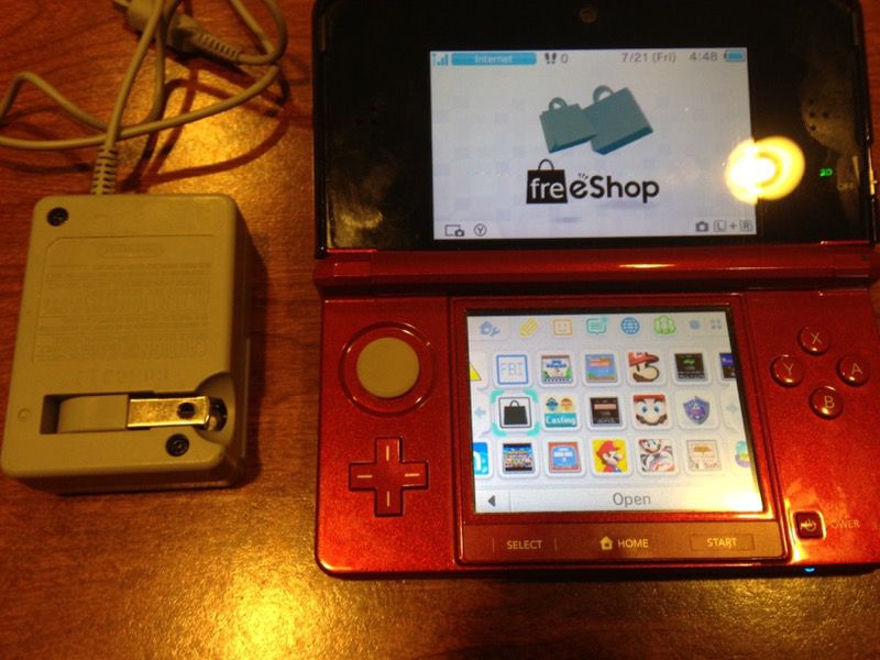 3DS system with FreeShop and many games