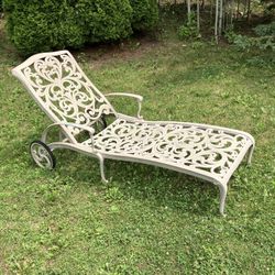 Patio Lounge Chaise Recliner. 