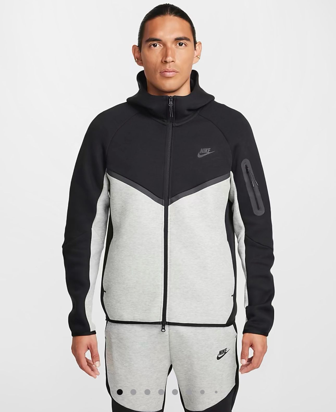 Nike Tech