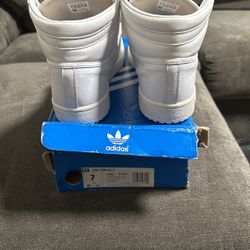 Adidas top 10 high J  size 7Y