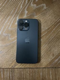 iPhone 15 Pro Max