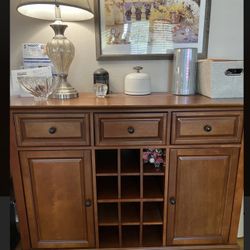 Credenza 