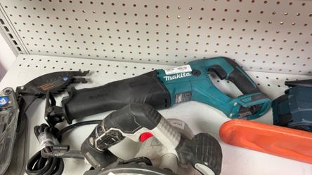 Makita Reciprocating Saw XRJ04