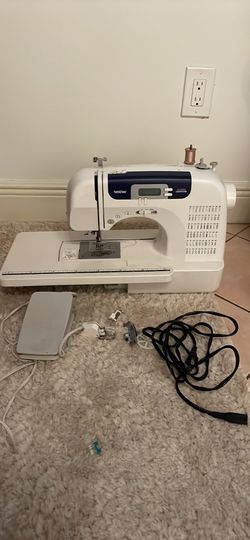 Brother CS6000-I sewing Machine with case