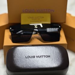 Louis Vuitton Sunglasses 