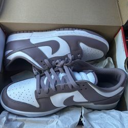 Nike Dunks Size 11
