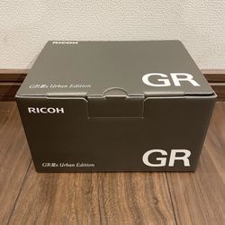RICOH GR IIIx Urban Edition 24.2 MP F2.8 digital camera