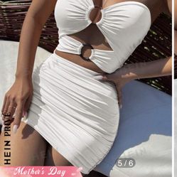 Bodycon Mini white dress XS 6$