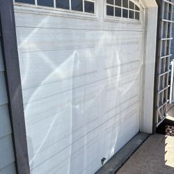 Garage Door Good Condition