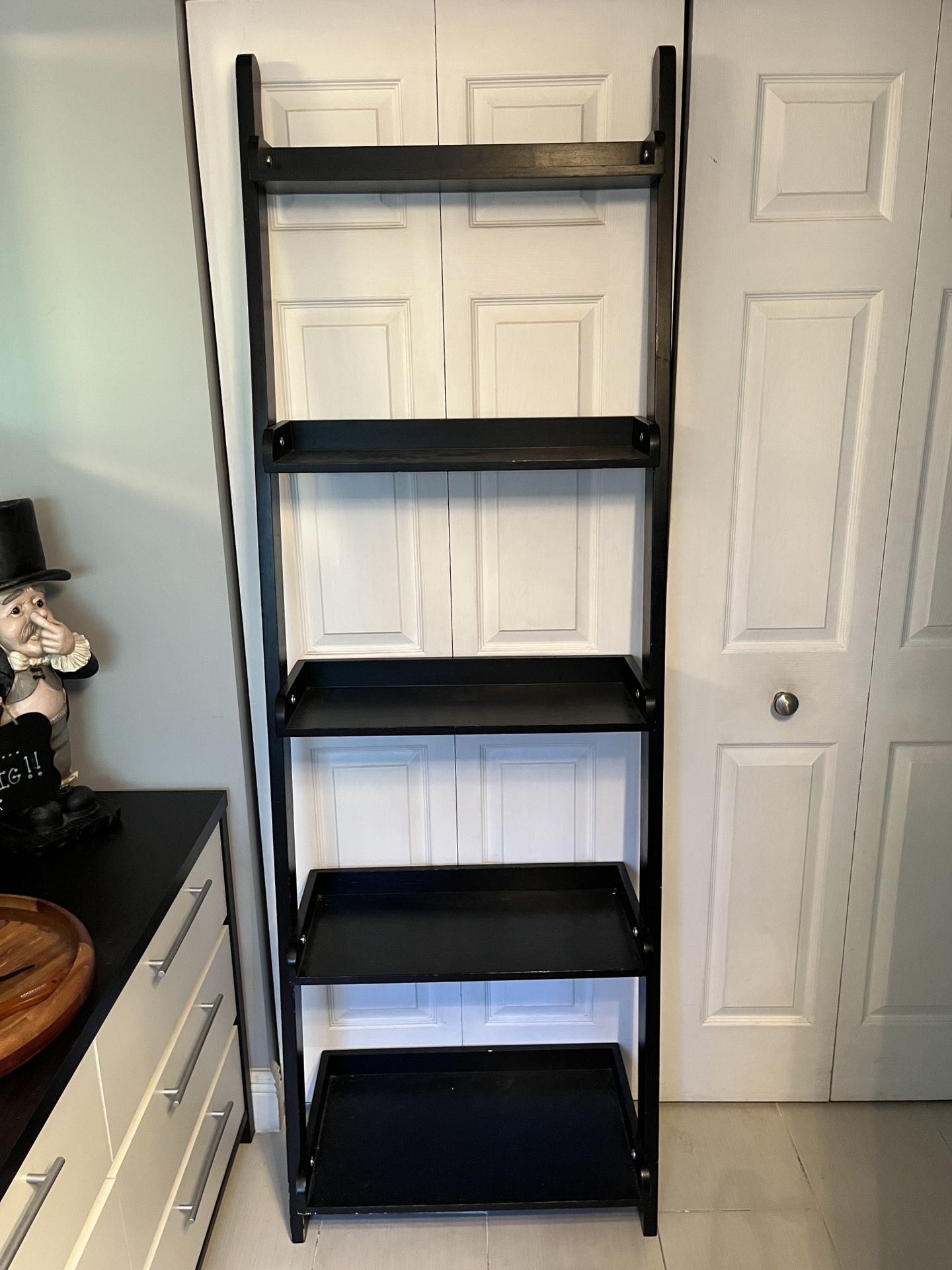 Black Wood 5 Shelf Leaning Ladder Bookcase