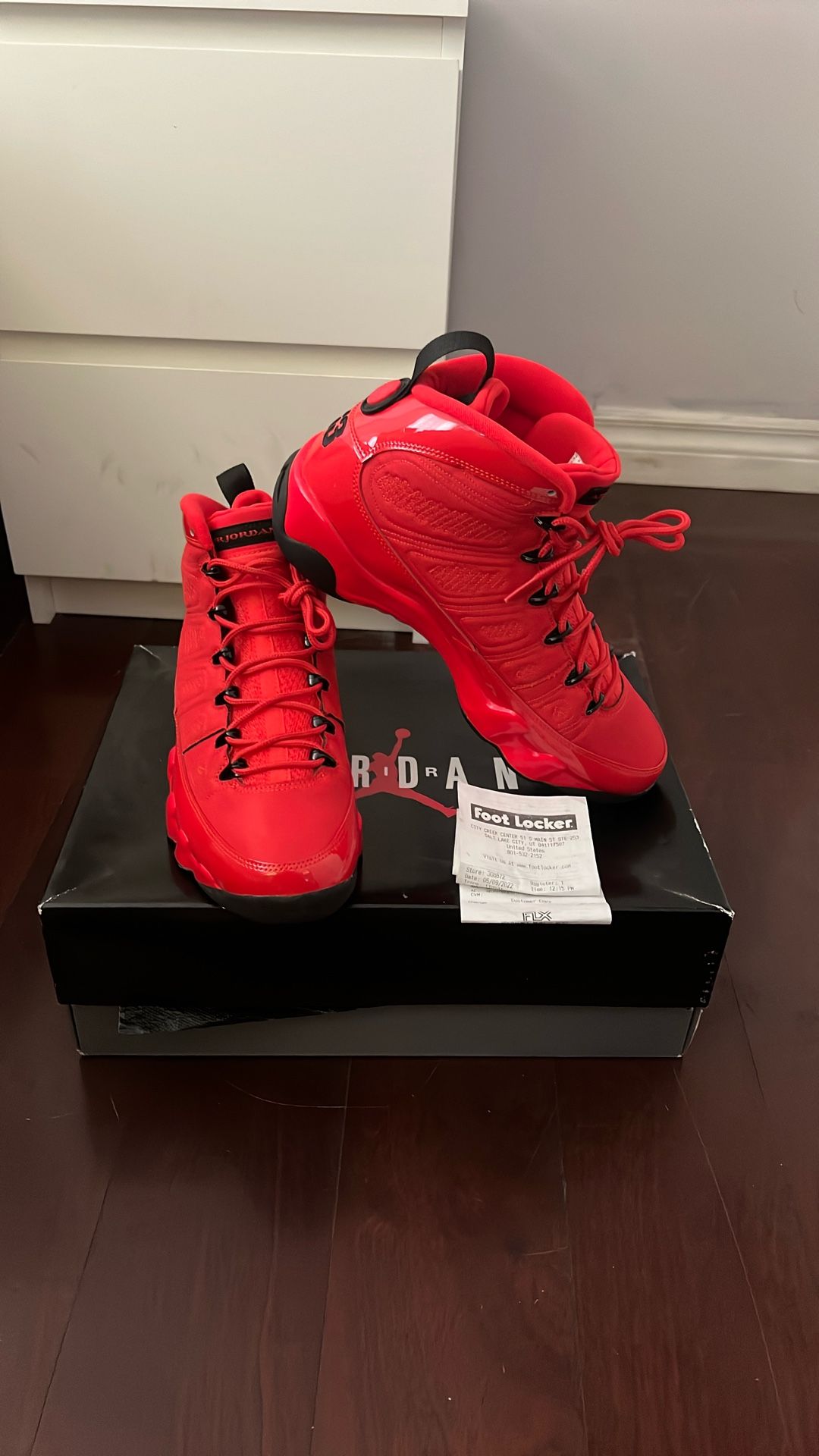 Nike Air Jordans Chile Red