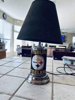 Pittsburgh Steelers Metal Lamp