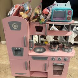 Kids Pink Kitchen And Food 