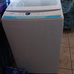 Lavadora portátil compacta completamente automática rápida