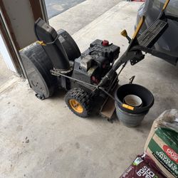 Yard master Snow Blower