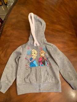 Frozen sweater size 3T