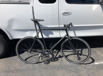 Clean single-speed/fixie road bike For Sale!