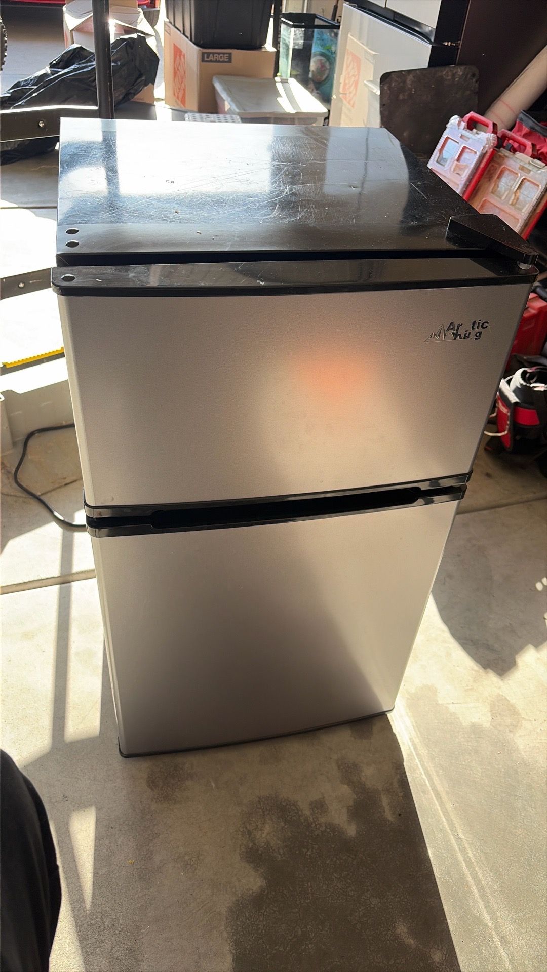 Artic king refrigerator 3.2cu