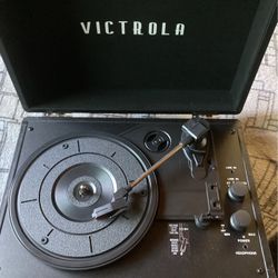 Portable Victrola Record Player 