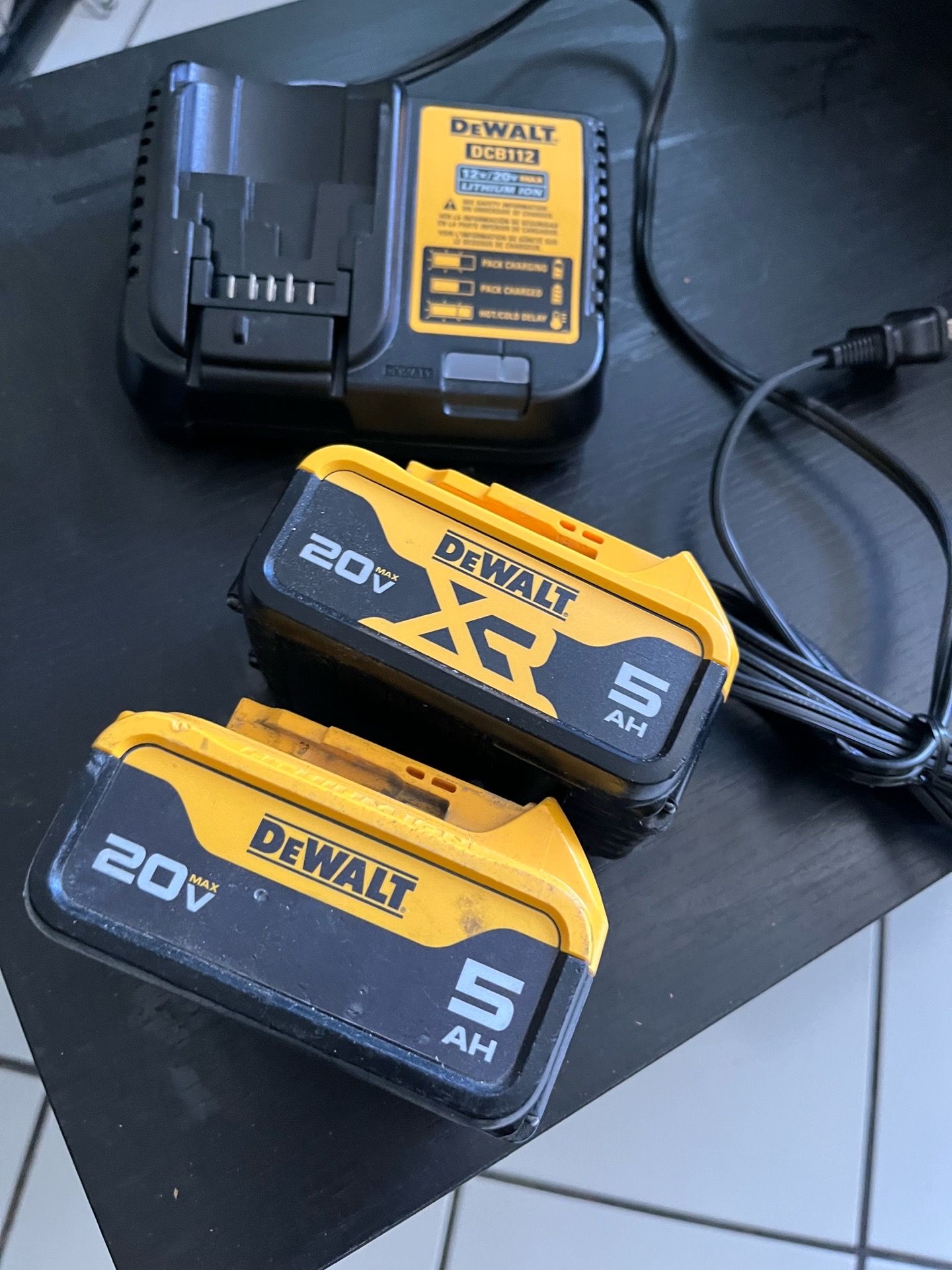 Dewalt 20v batteries with charger