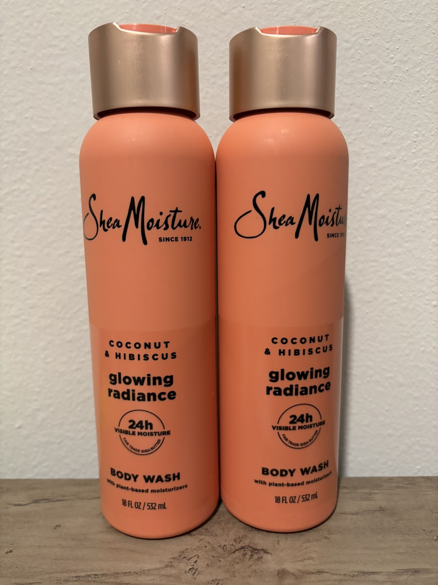 New 2 Pack SheaMoisture Coconut Hibiscus Body Wash