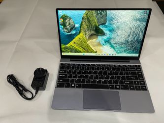 LIKE-NEW 14" laptop 12GB RAM, 256GB SSD, Windows 11