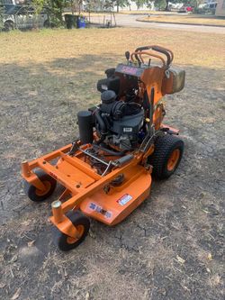 2014 Scag V-Ride Stand On Mower 36”