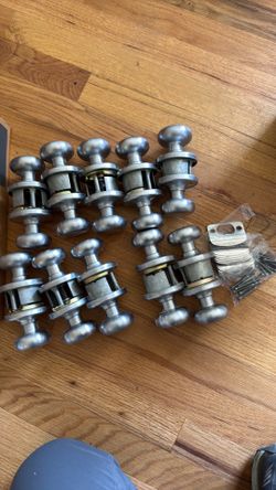 10 doorknobs passage hallway closet