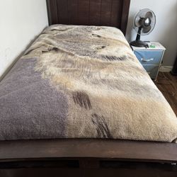 2 Twin Beds