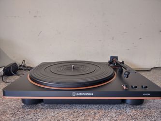 Audio Technica turntable