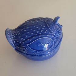 Vintage 1966 Taylor & Ng Cobalt Blue Ceramic Fish Cooker Casserole Dish.
Glazed ceramic / earthenware. Excellent vintage condition. Perfect shape, no