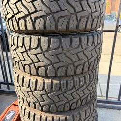 285/55r20 Toyo Tires En Excelentes Conditiones De Vida Las 4