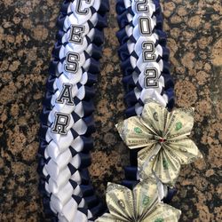 Custom Graduation Leis/ Graduación 