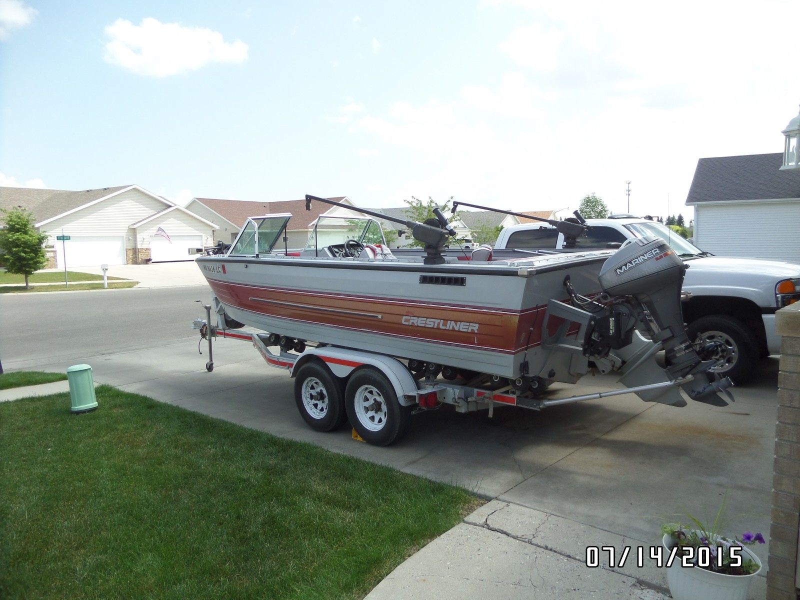 1990 Crestliner sabre 20.4 ft I/O for Sale in Moorhead, MN OfferUp