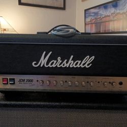 Marshall JCM 2000 DSL 100
