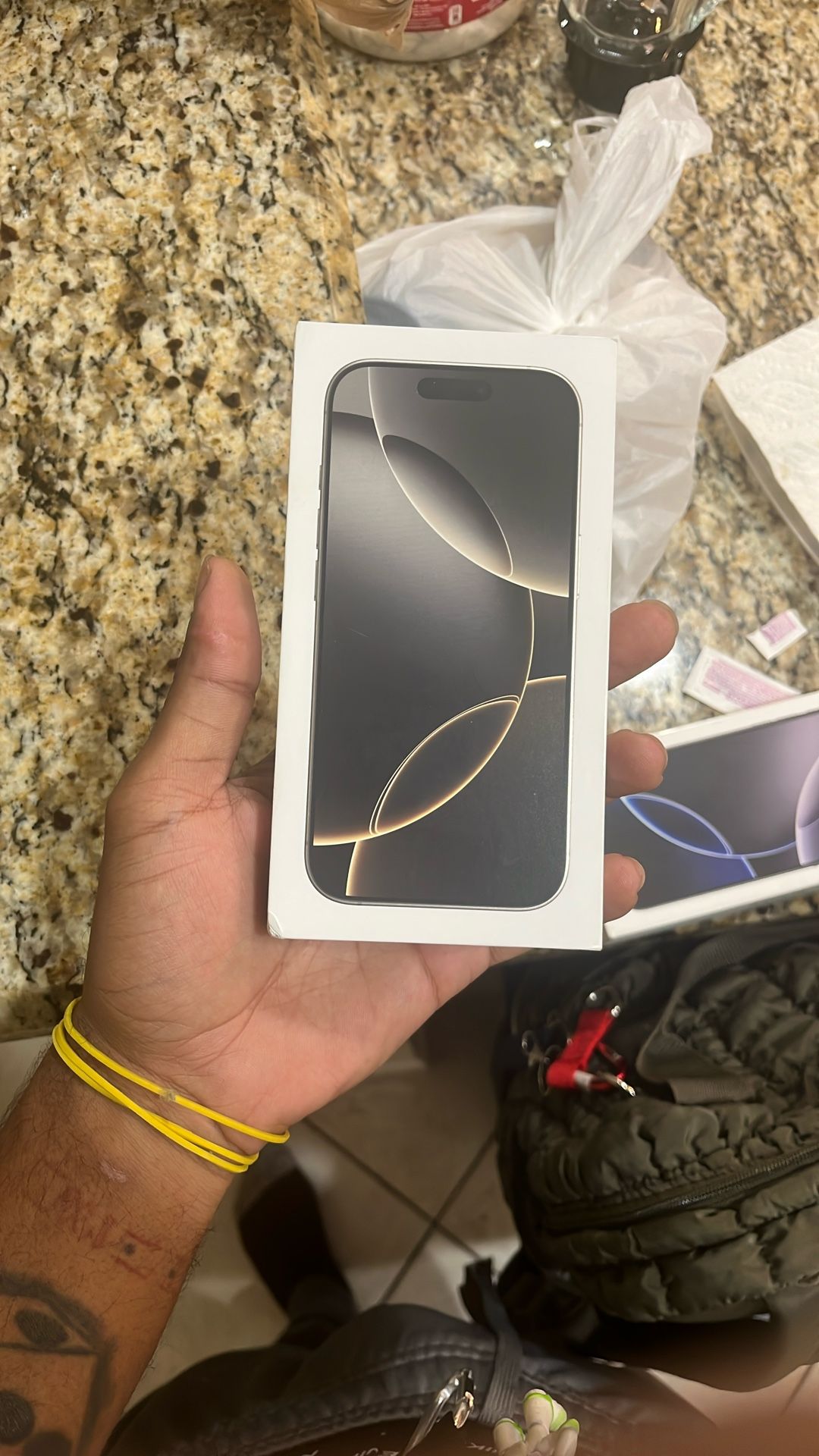 16 Pro 512 GB