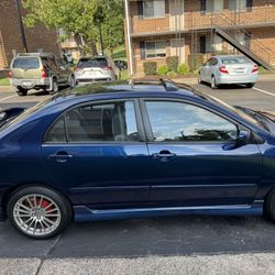 Toyota Corolla Se 2004