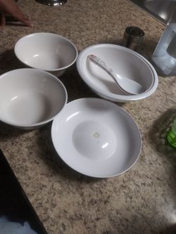 Decirative Bowls And Spoons