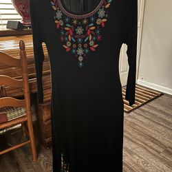 Black. Petite Large Long Dress 