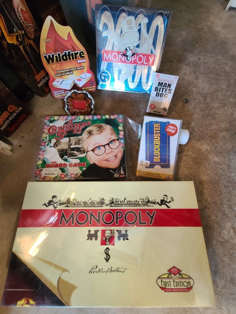 New Vintage Board Games - Monopoly - Wildfire - Blockbuster - A Christmas Story - Travel Game
