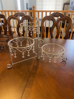 Nickel tiered serving unit