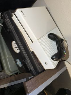 Xbox One W/controller