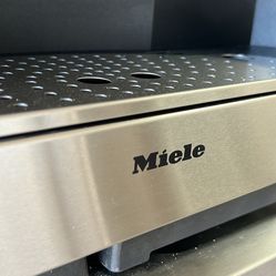 MIELE COOFEE MAKER 24” INCHES