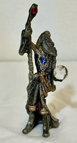 vintage pewter wizard figurine, likely produced during the peak popularity of fantasy pewter collectibles in the 1980s or 1990s