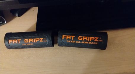 Fat Gripz - PULL UP BAR Grips