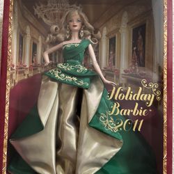 Barbie Doll 2011 Happy Holidays Christmas Edition (New, Sealed in Box)