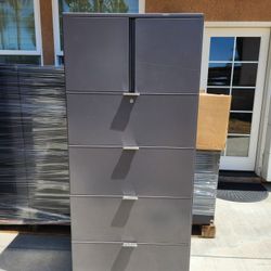 steelcase file cabinet.   heavy duty.  2 available 
