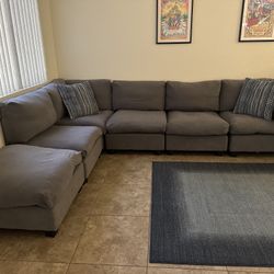 Sectional Couch 