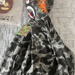 Bape Medium Břand Neŵ NEGOTIABLE