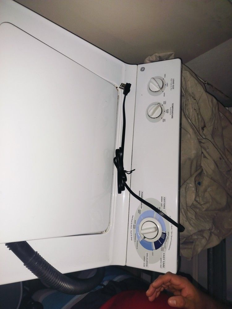 dryer and washing machine